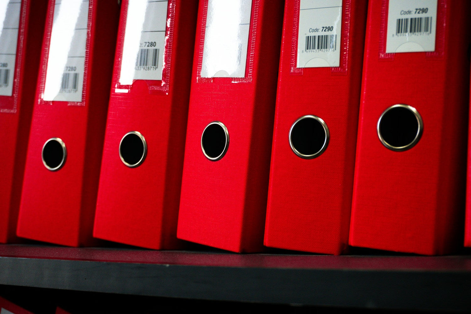 Office-binders-and-filing-supplies-for-organized-paperwork