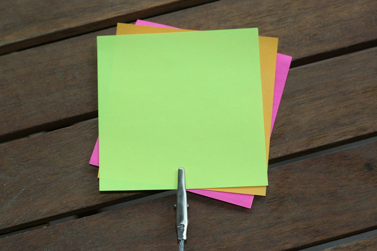 Colorful-sticky-notes-for-office,-school,-and-home-organization